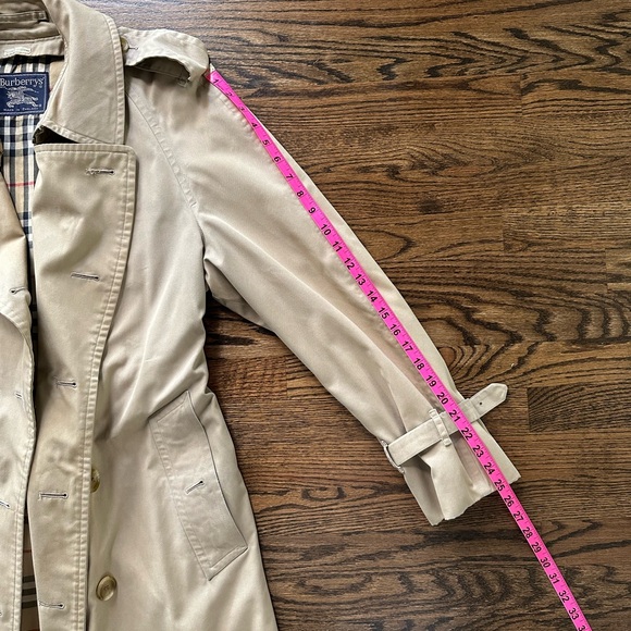 Burberry Tan Trench Coat - Picture 14 of 15
